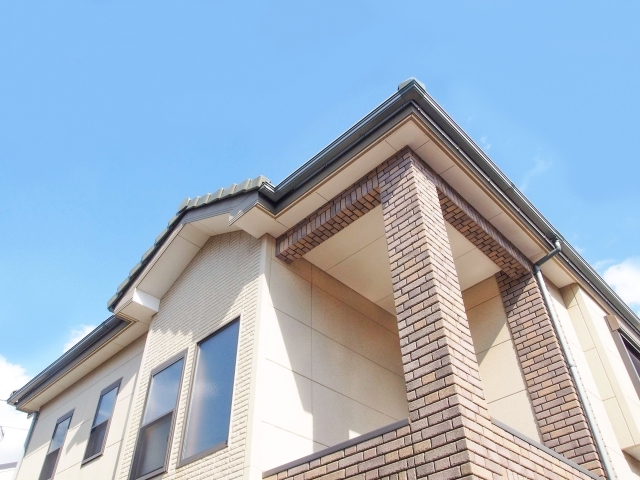 うちの住宅に合う屋根の種類って？屋根の特徴を詳しく解説します。